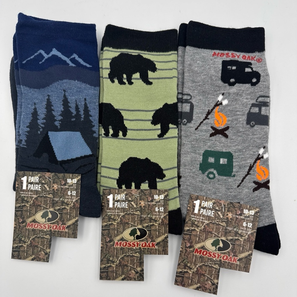 Mossy‎ Oak 3 Pair Crew Socks Camping Bear Tent Outdoors Hunting NWT 10-13